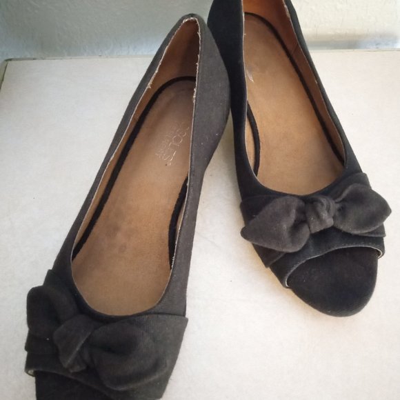 AEROSOLES Ship Deck Black Canvas Espadrille Peep Toe w/Chanel-Style Bow Size 9 - Picture 3 of 3